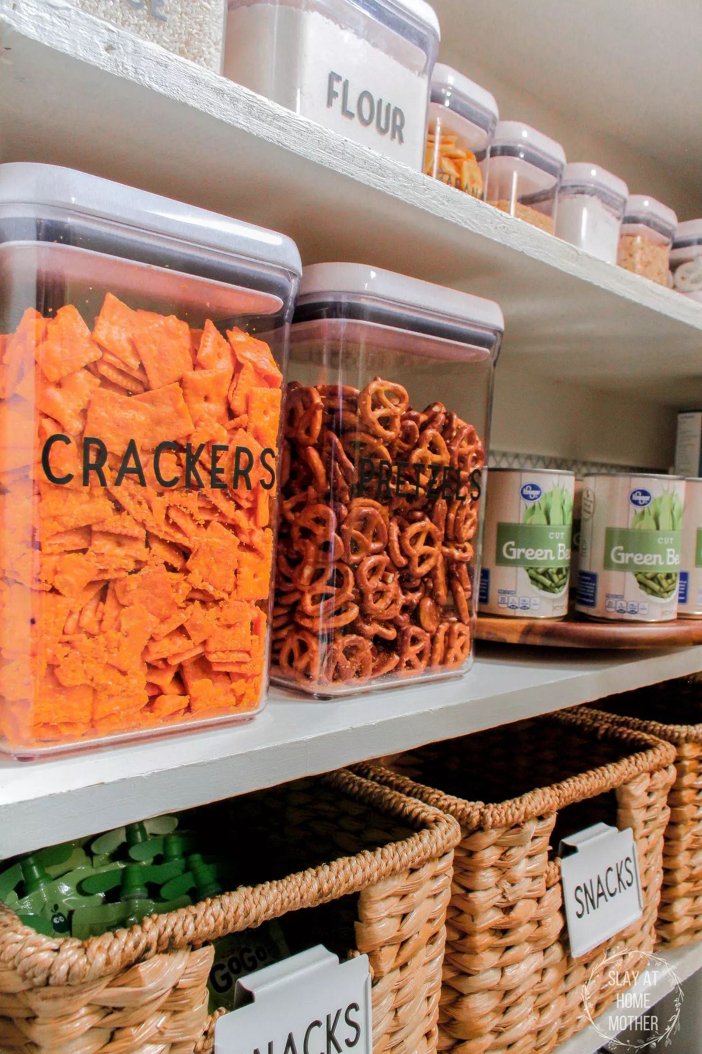 Small Pantry Organization