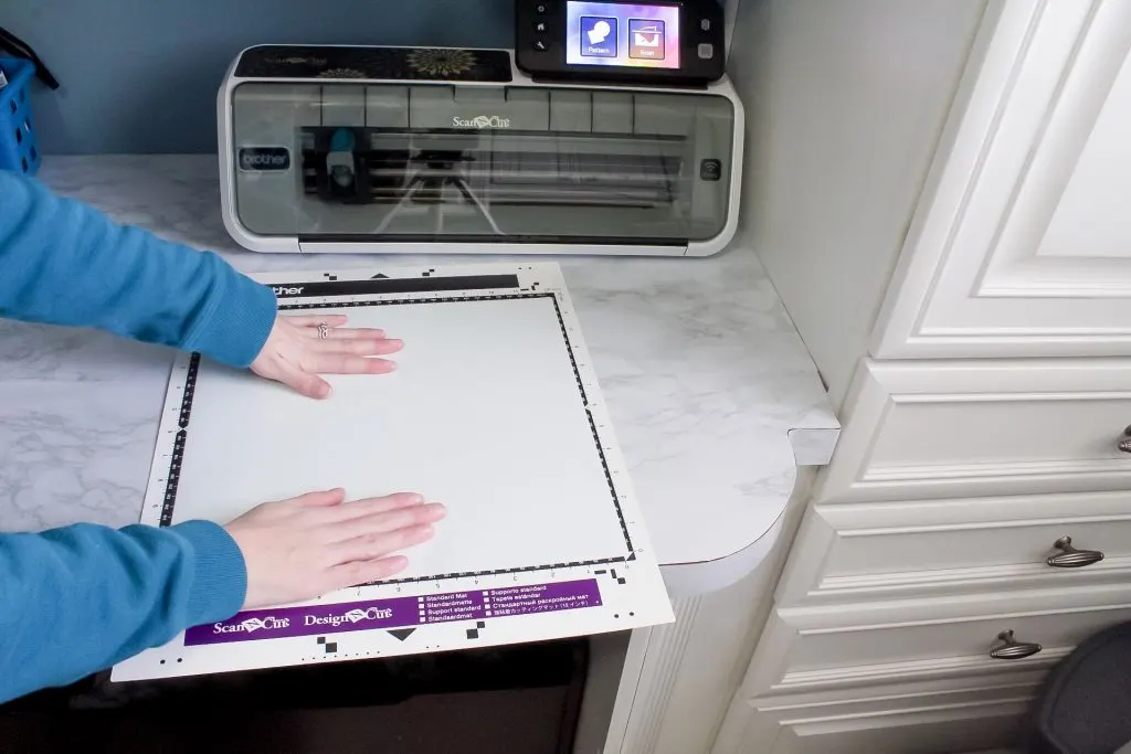 Cut Your&nbsp;DIY Vinyl Lettering