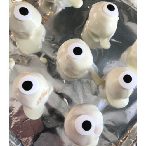 Peanut Butter Eyeballs