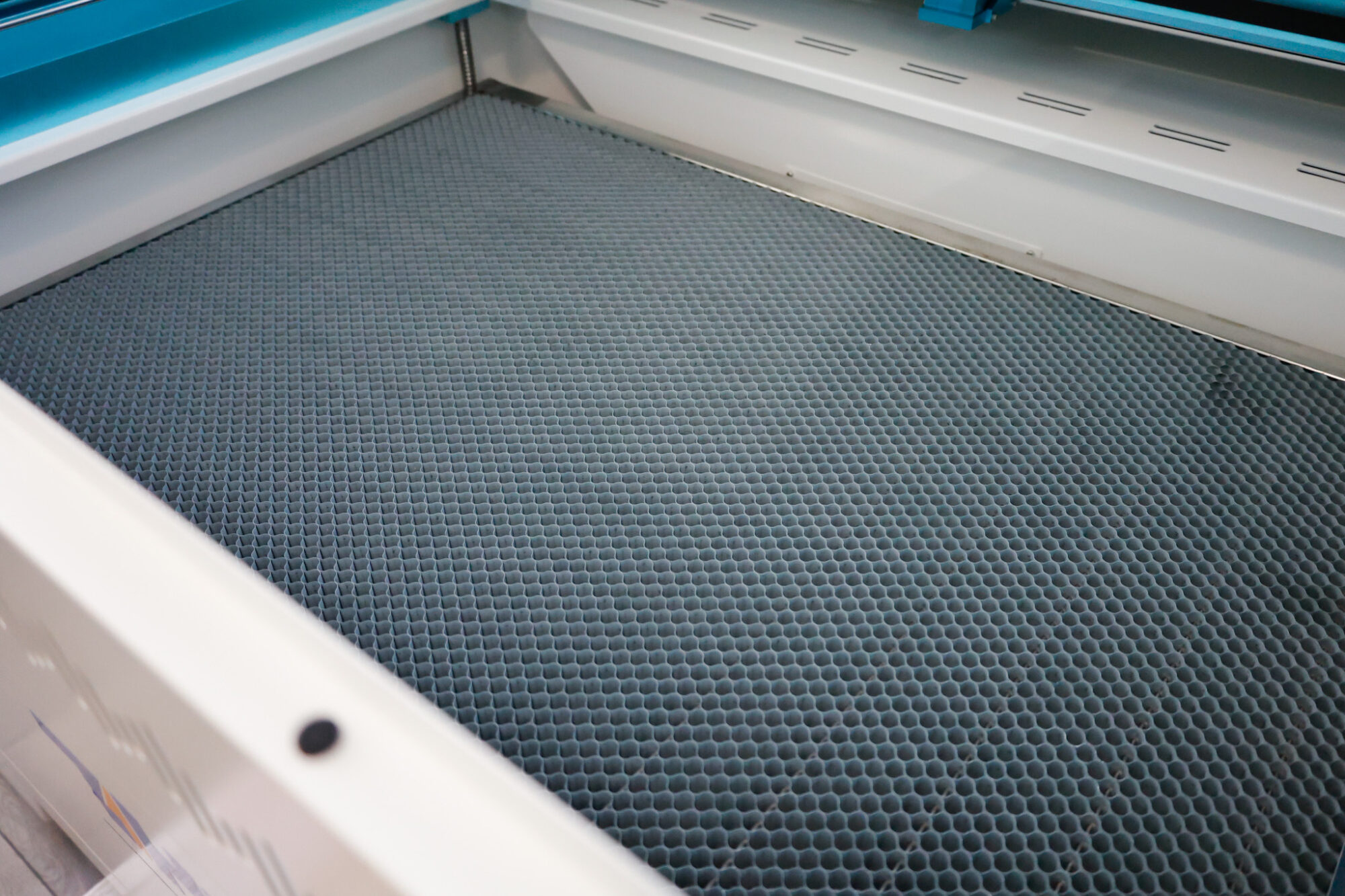 thunder laser nova plus 35 honeycomb bed